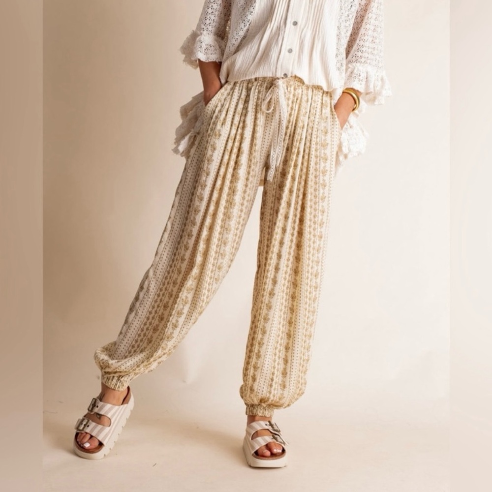 POL Floral Boho Jogger Pants Women’s Small NWT - Picture 2 of 6